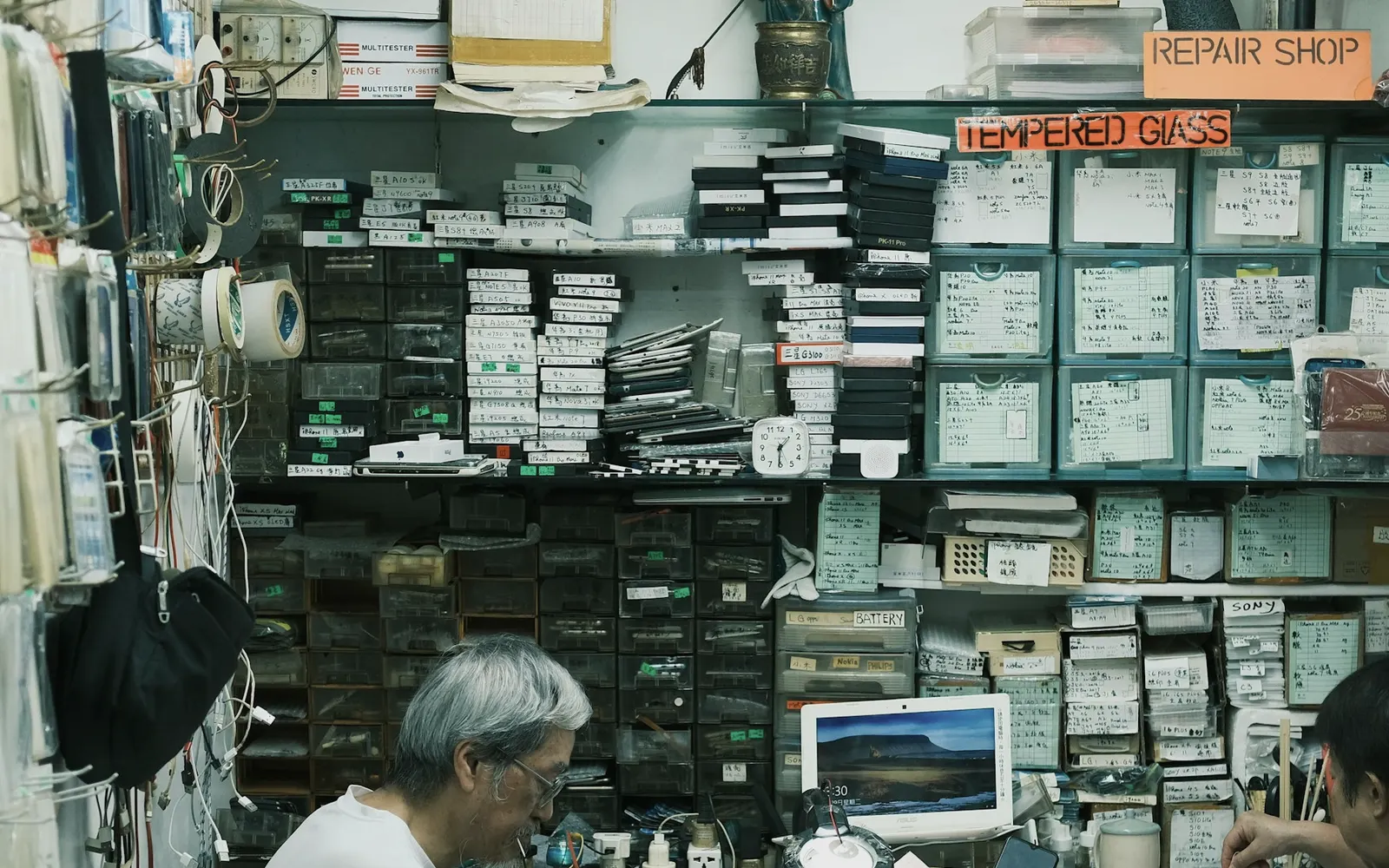 Repair, Refurbish or Liquidate? How to Recover Value from Returned and Damaged Inventory